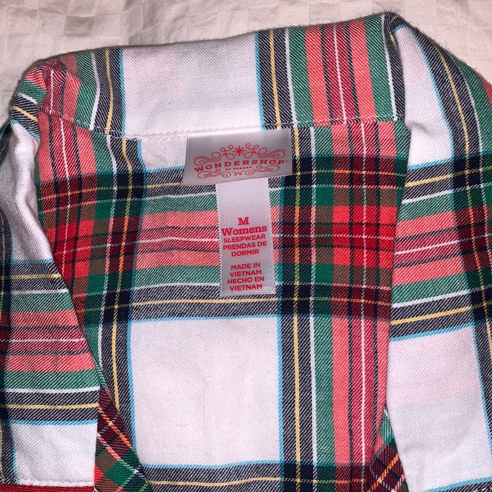 New without tags pajama top size medium
